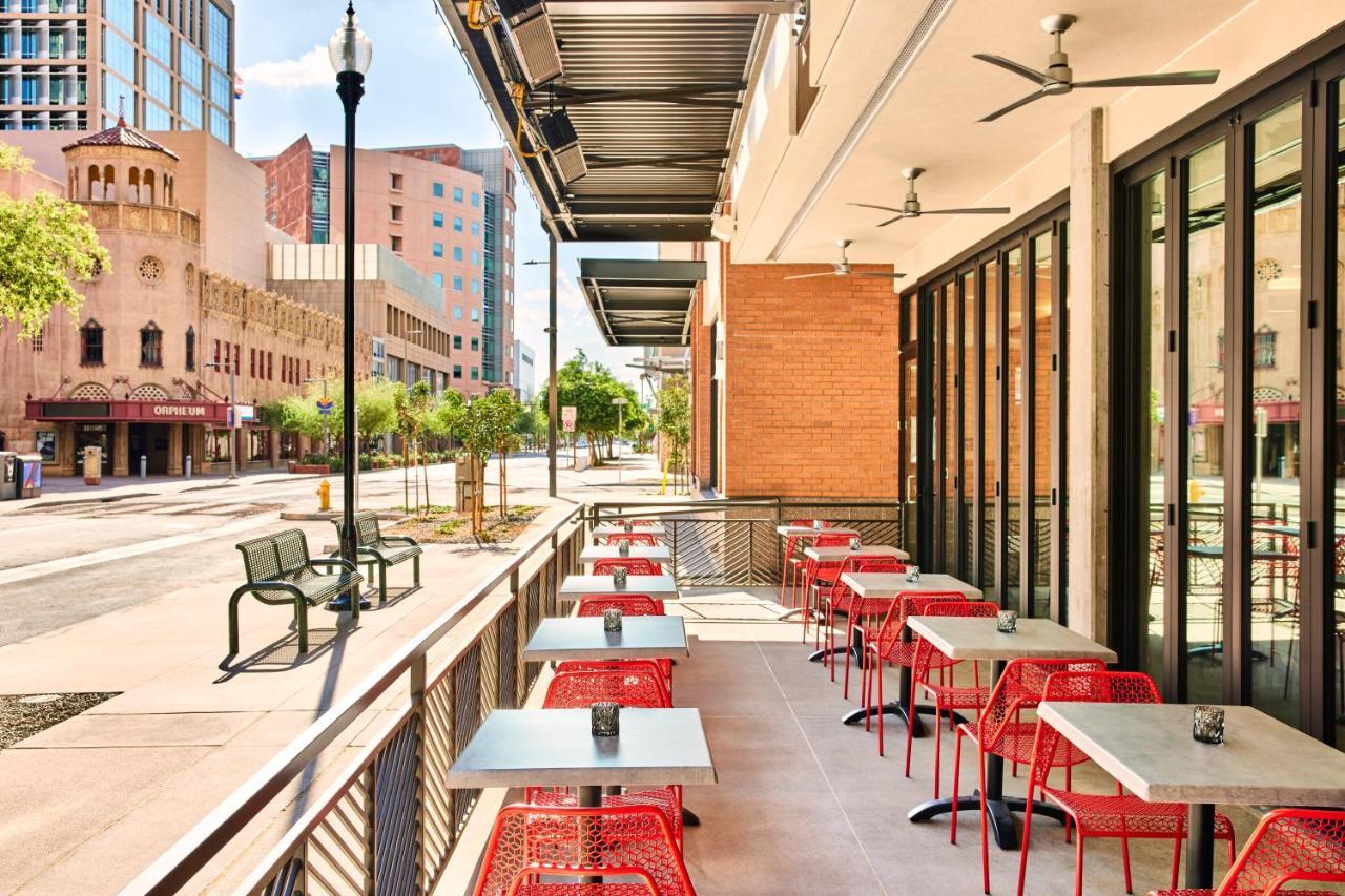 Hyatt Place Phoenix/Downtown Екстериор снимка